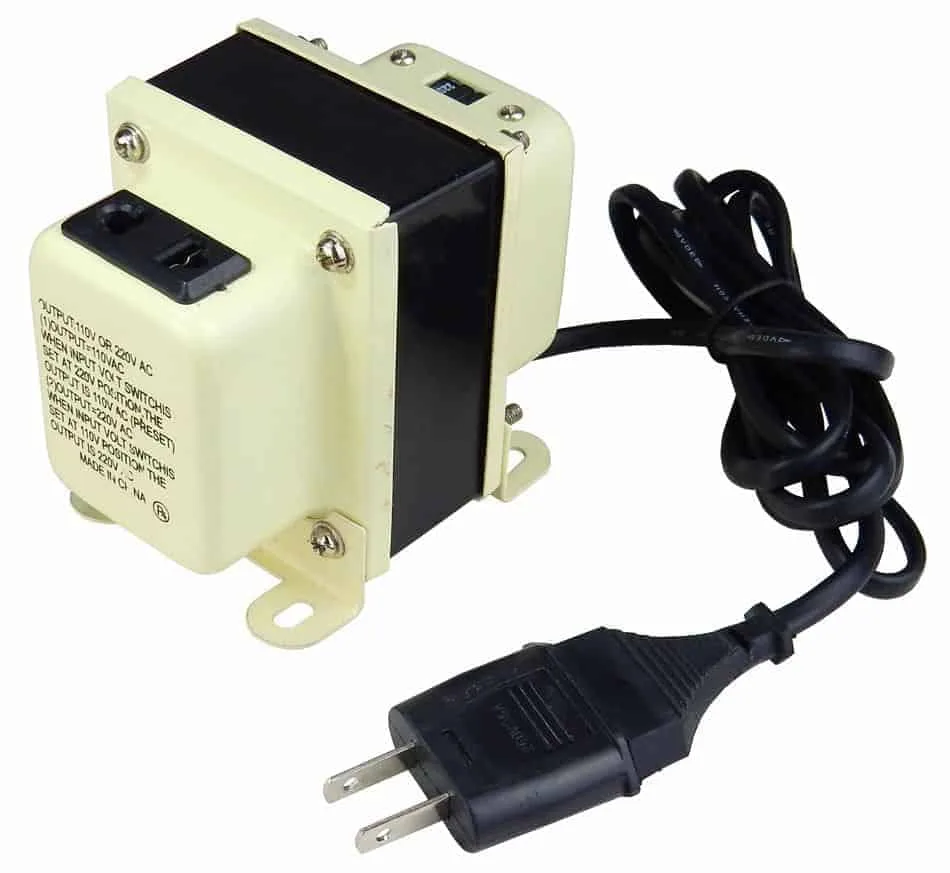 Voltage Converter 220V - 110V