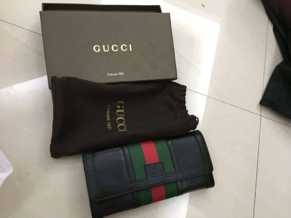 GUCCI محفظة جيب