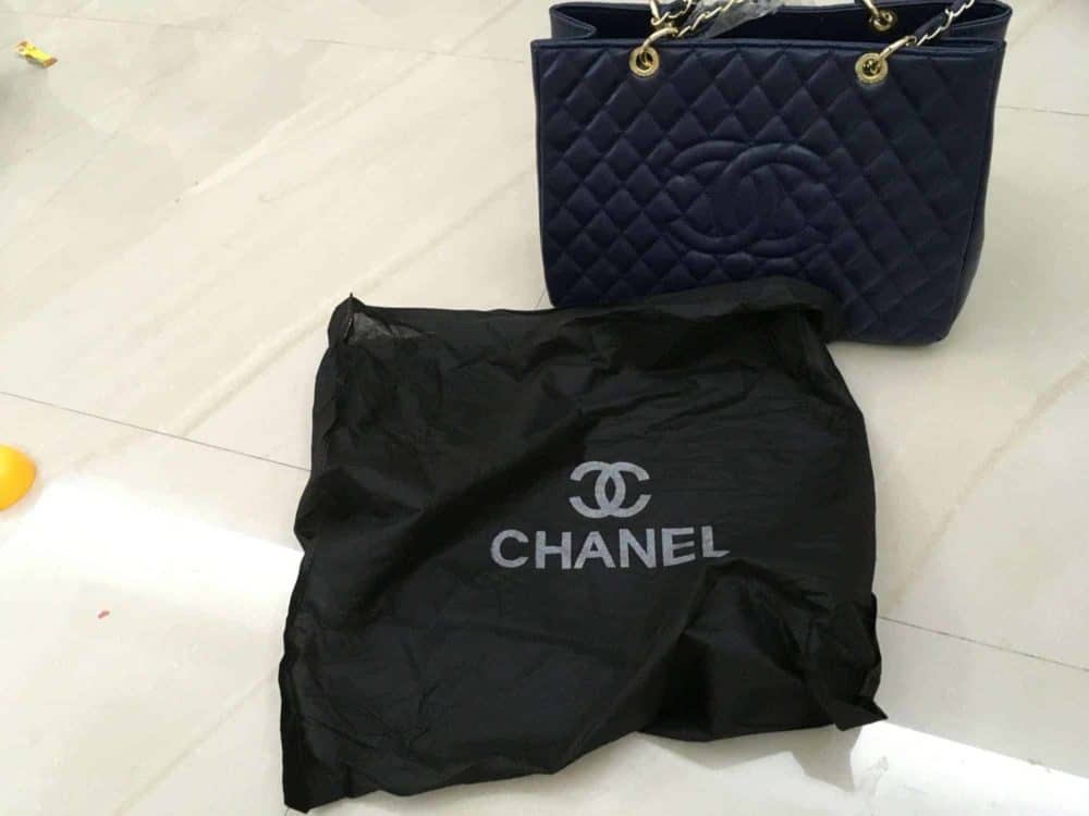 ⁦CHANEL حقيبة سوداء⁩ - الصورة ⁦3⁩