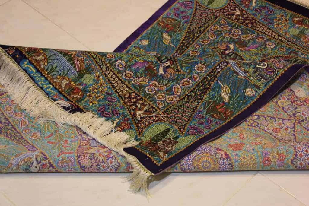 Carpet Genuine 100% Silk Handmade, Qum Sherif, Iran (size 100cmx150cm) - CPT04 - Image 5