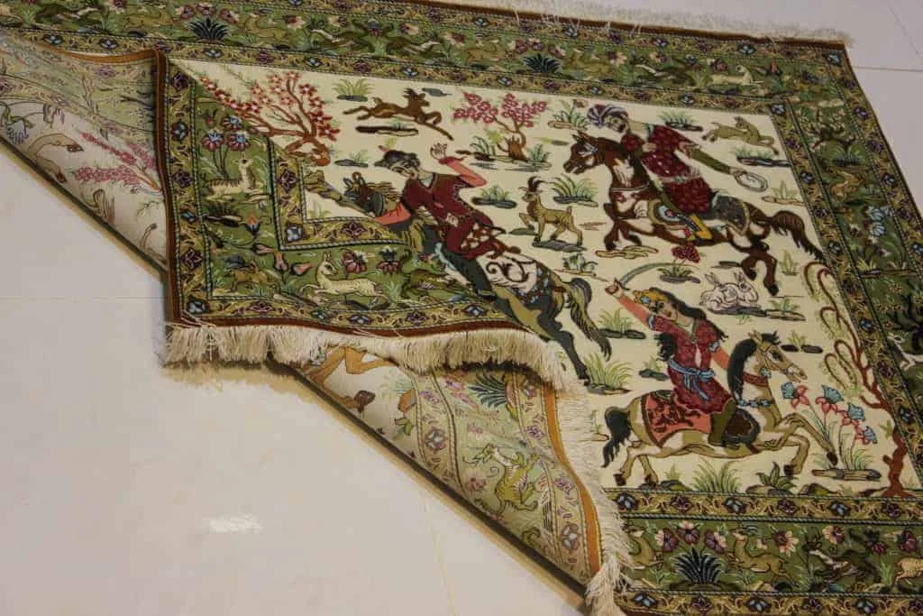 Carpet Genuine 100% Silk Handmade, Kashaan, Iran (size 100cmx150cm) - CPT12 - Image 3