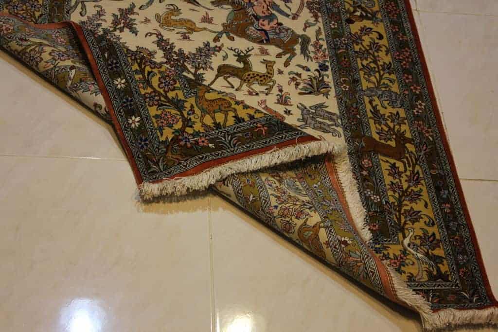 Carpet Genuine 100% Silk Handmade, Kashaan, Iran (size 100cmx150cm) - CPT14 - Image 4