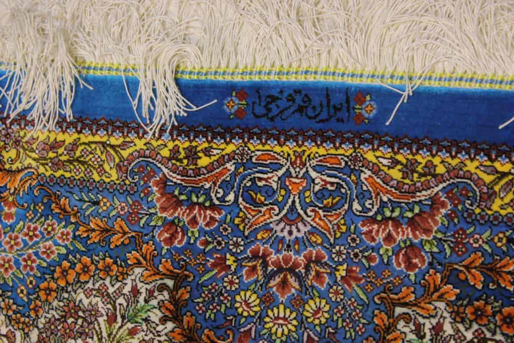 Carpet Genuine 100% Silk Handmade Kashaan, Iran (size 135cmx220cm) - CPT22 - Image 4