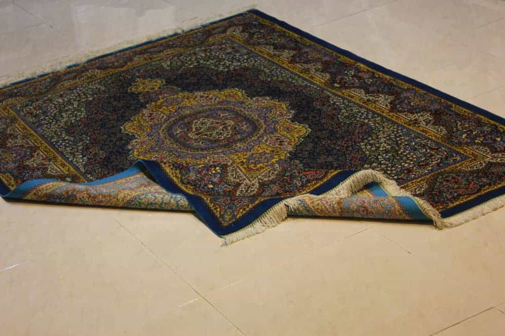 Carpet Genuine 100% Silk Handmade Kashaan, Iran (size 135cmx220cm) - CPT22 - Image 5