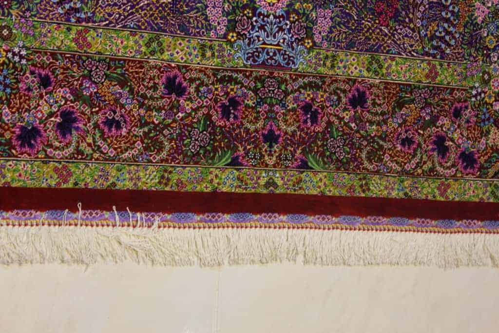 Carpet Genuine 100% Silk Handmade Kashaan, Iran (size 135cmx220cm) - CPT23 - Image 3