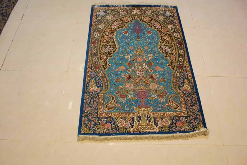 Carpet Genuine 100% Silk Handmade, Iran (size 80cmx120cm) - CPT32