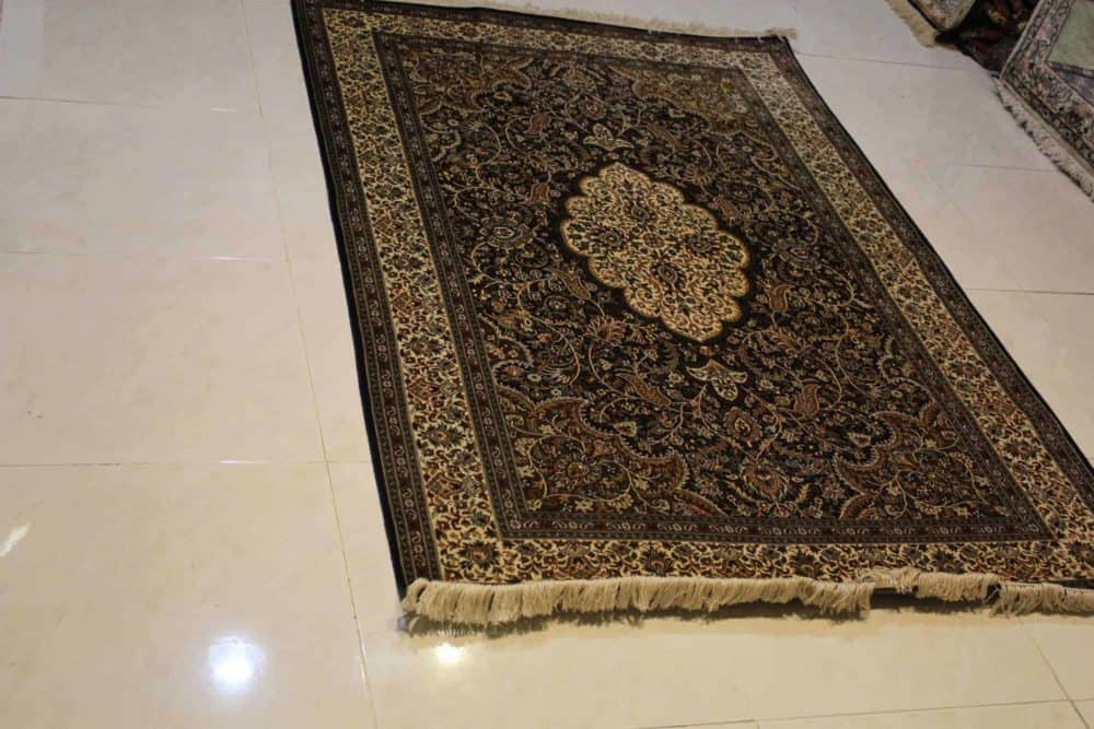 Carpet Genuine 100% Silk Handmade,  Kashmir (size 120cmx180cm) - CPT39