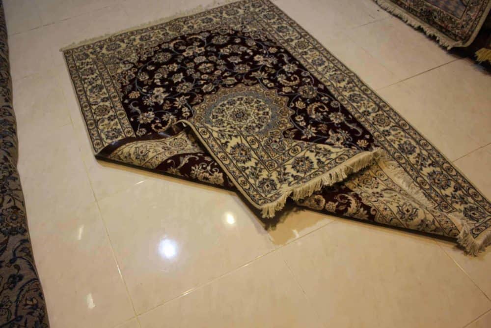 Carpet Genuine 20% Silk, 80% wool, Handmade,  Iran (size 130cmx200cm) - CPT46 - Image 3