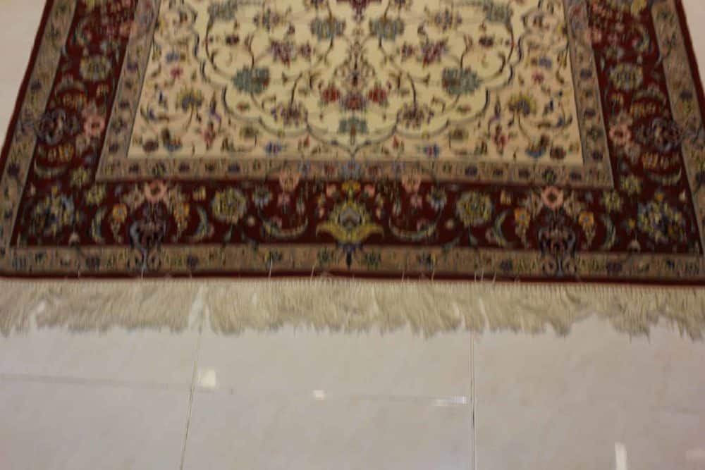 Carpet Genuine 50% Silk, 50% Wool, Handmade,  Asfahan, Iran (size 110cmx150cm) - CPT51 - Image 2