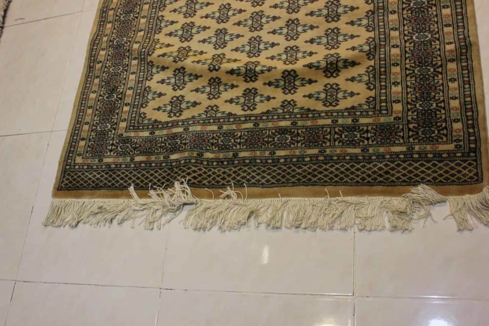 Carpet Genuine 50% Silk, 50% Wool, Handmade,  Asfahan, Iran (size 150cmx250cm) - CPT52 - Image 3