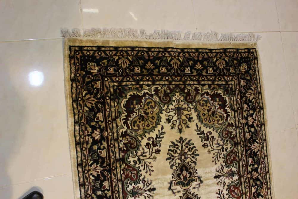 Carpet Genuine 100% Wool, Handmade,  Pakistan (size 100cmx150cm) - CPT54 - Image 3