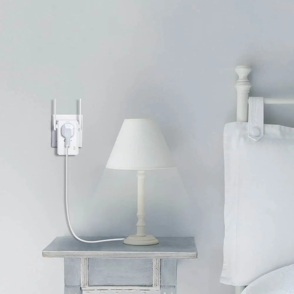 TP-Link 300Mbps Wi-Fi Range Extender with AC Passthrough TL-WA860RE - Image 7