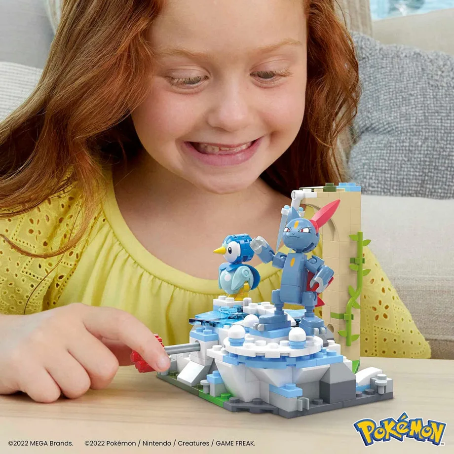 Pokemon Piplup and Sneasels Snow Day Build Set - Image 2