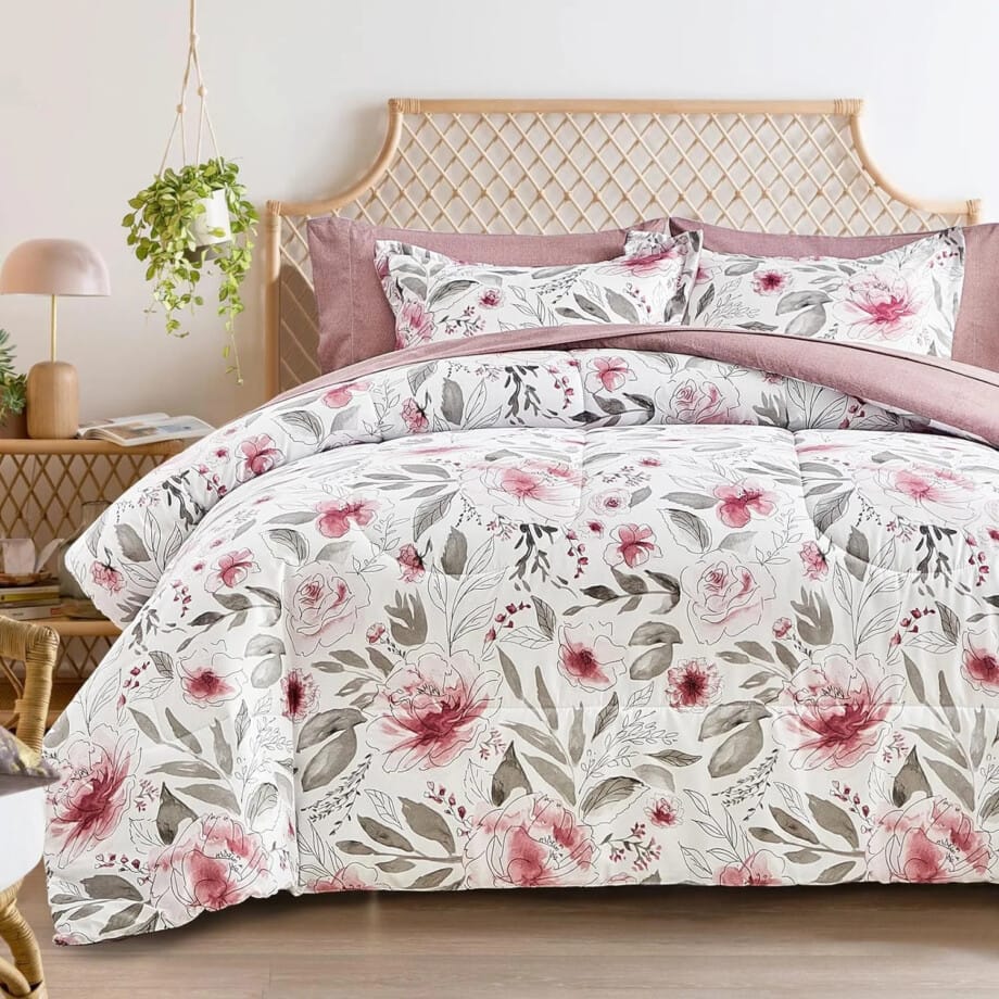 Mainstays in a Bag King Size 7 Pieces, Blush Pink and Grey Elegant Flowers Comforter Bedding Set for All Season (1 Comforter, 1 Flat Sheet, 1 Fitted Sheet, 2 Pillow Shams and 2 Pillowcases) - Image 2