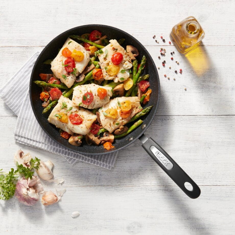The Rock by Starfrit 10" Stir Fry Pan, Black Enhanced Nonstick Surface - Image 4