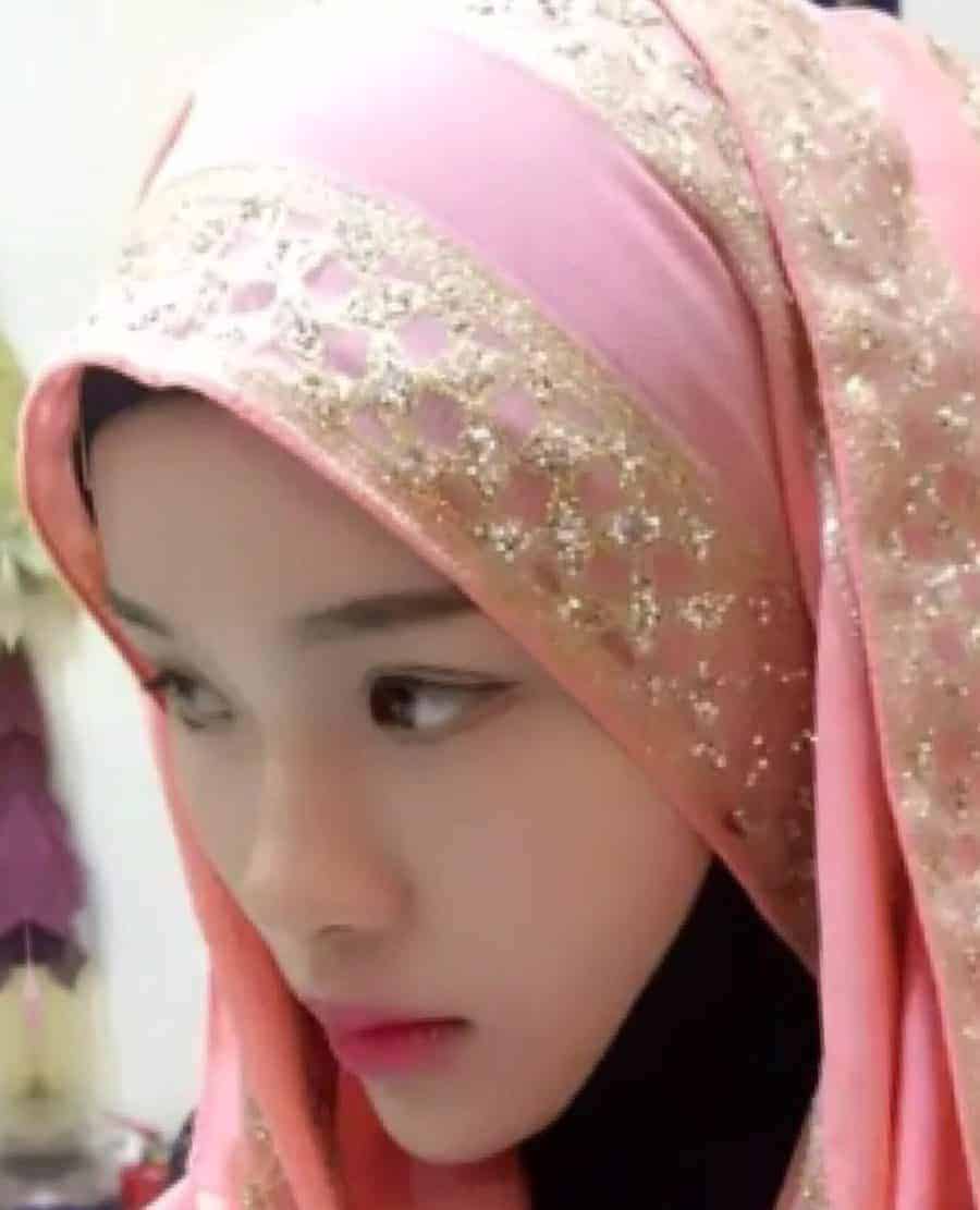 Hijab Scarf Sub Gold Rhinestones Female Long Folk Style (Pink)