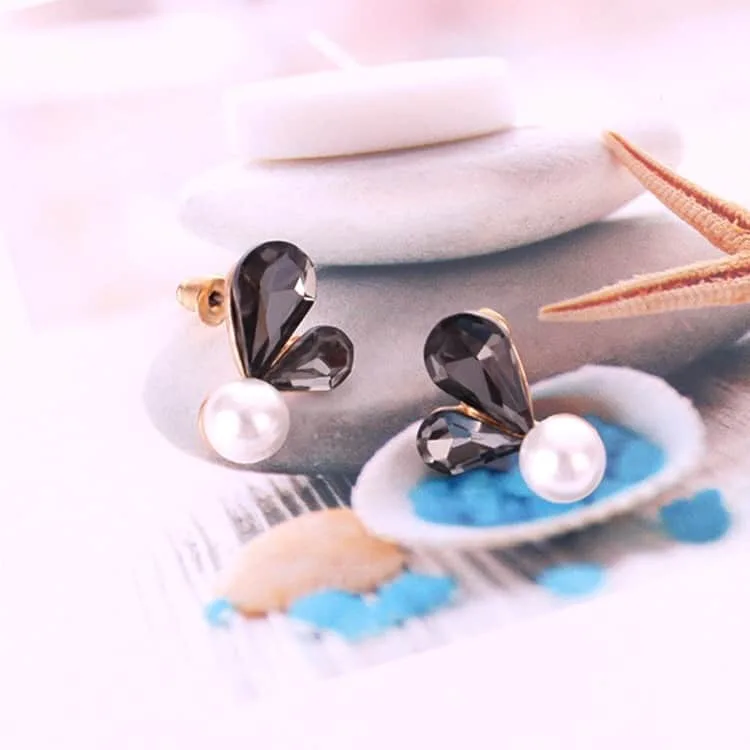 ladies sweet cute shining heart full luster bead earring studs (grey)