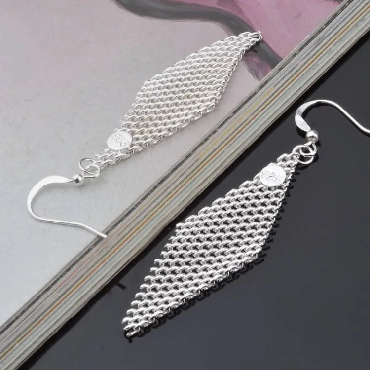 fashion queen temperament rhombus mesh earrings (silver)