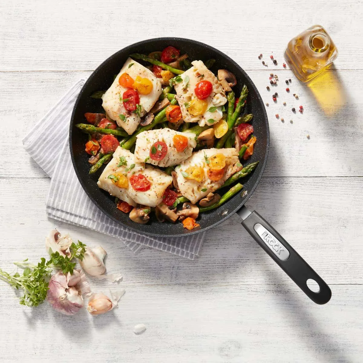starfrit the rock 8" (20cm) fry pan starfrit the rock 8" (20cm) fry pan