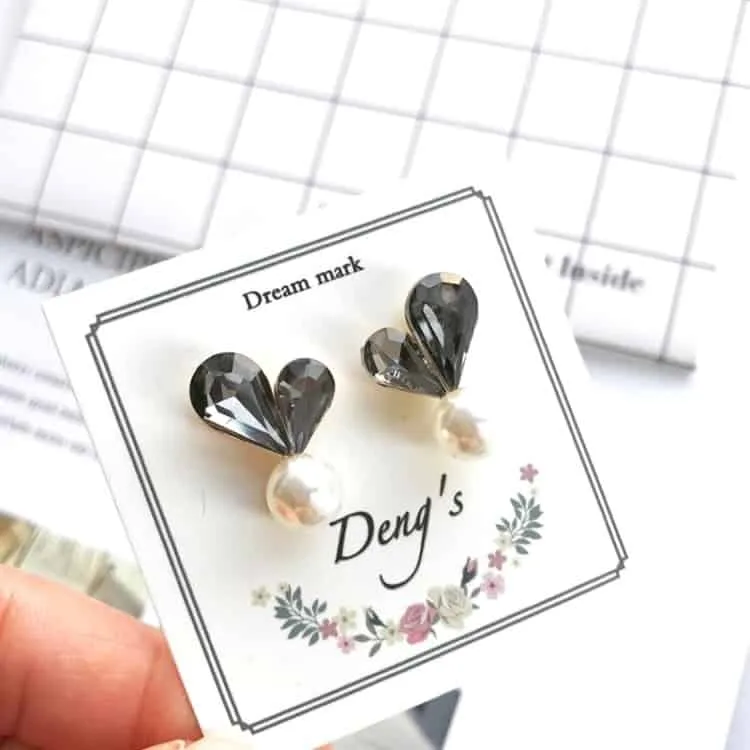 ladies sweet cute shining heart full luster bead earring studs (grey)