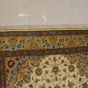 carpet genuine 100% silk handmade kashaan, iran (size 135cmx220cm) cpt27