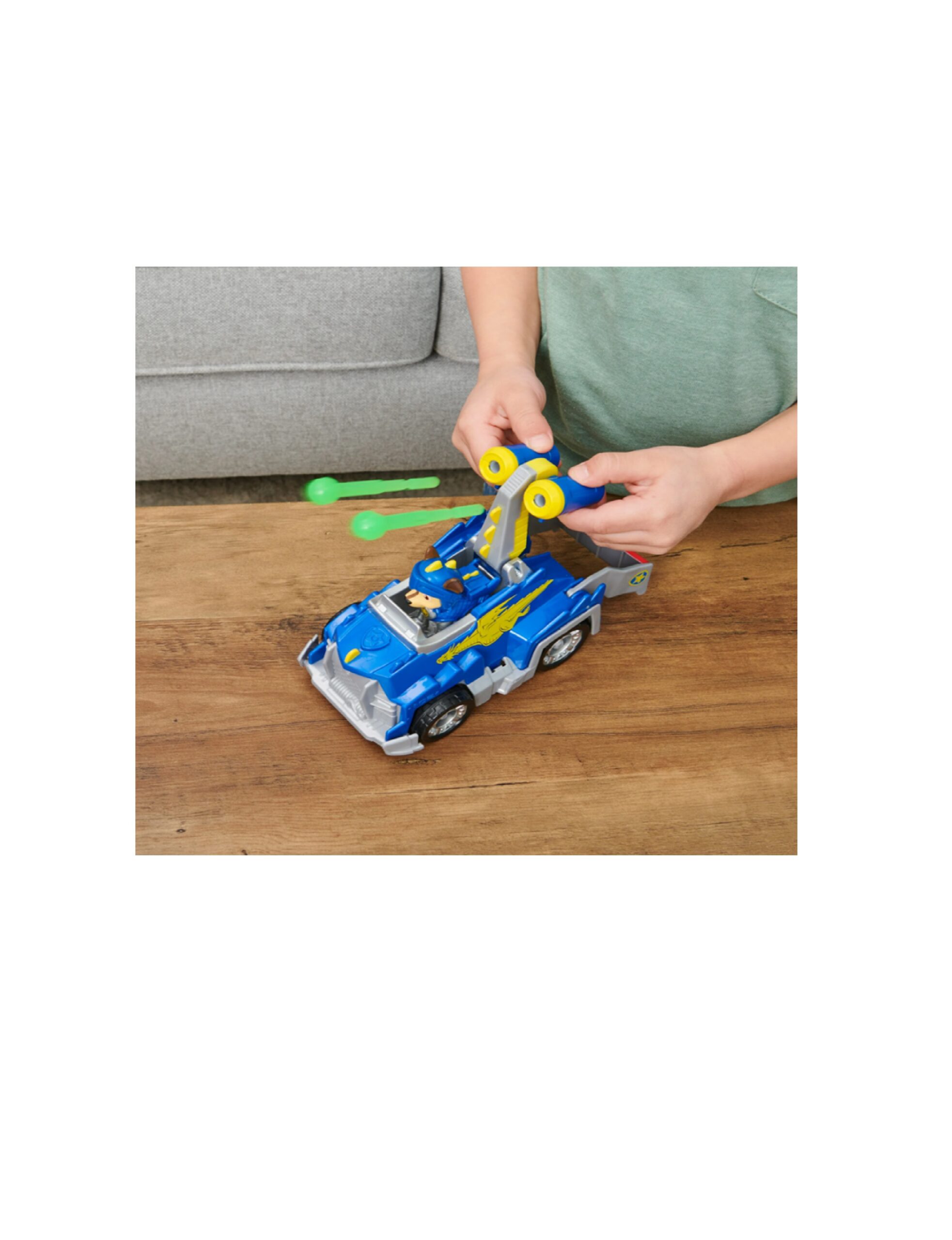PAW Patrol: Rescue Knights - Transforming Car with Chase Action Figure - Image 5