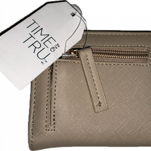 time and tru women's sharon two fold wallet black